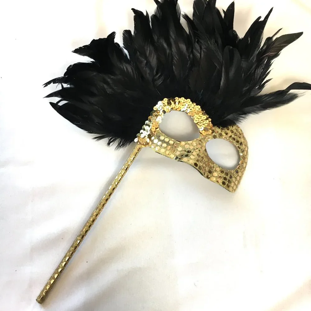 VENETIAN Harlequin Gold Sequin Mask w Blk Feathers w/ Handle NWOT NOS